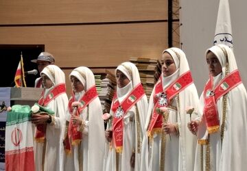 همایش تجلیل از مربیان و دانش‌آموزان پیشتاز برتر شهرستان جم 