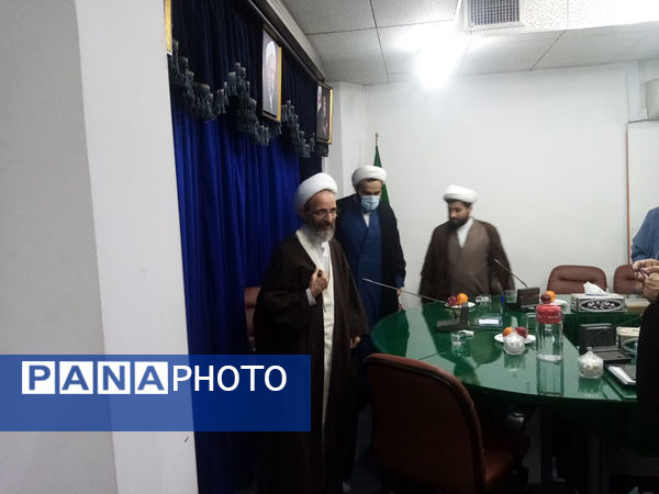 دیدار معاون پرورشی و فرهنگی وزارت آموزش و پرورش با مدیران مراکز علمی، پژوهشی حوزوی در قم