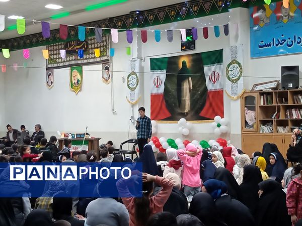 جشن ولادت صاحب زمان در مسجد چهارده معصوم الغدیر