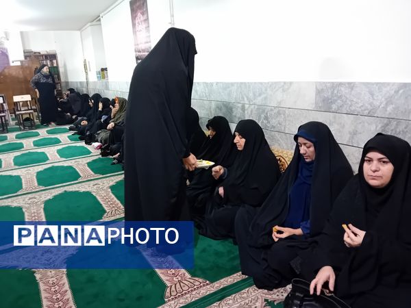 مراسم ایام فاطمیه در مسجد پنج تن آشخانه