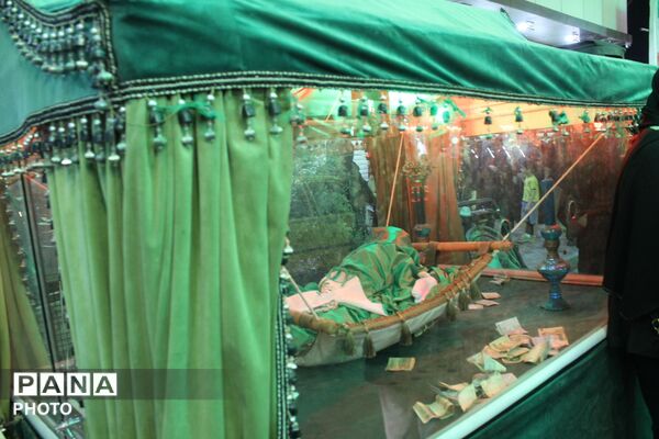 ورامین در التهابِ یک عشقِ بی‌پایان؛ میدان‌های شهر، تجلی‌گاهِ ماتم حسینی