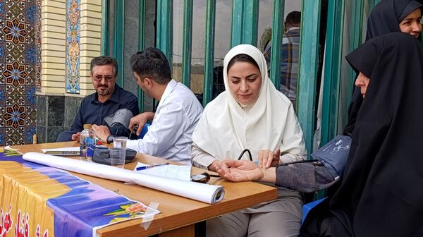 پایش مداوم فشار خون و قند خون، کلید سلامت شهرستان‌ شازند 