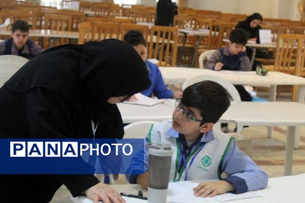 جشنواره رقابت‌های علمی و مهارتی سفیران سلامت‌ در ساری 