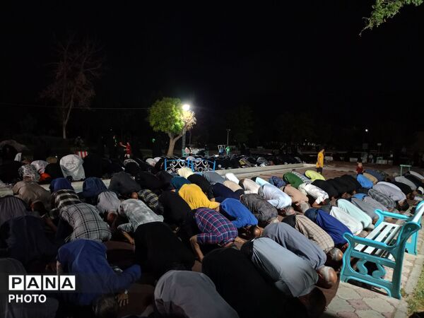 نمازی به شوق صرفه جویی برق