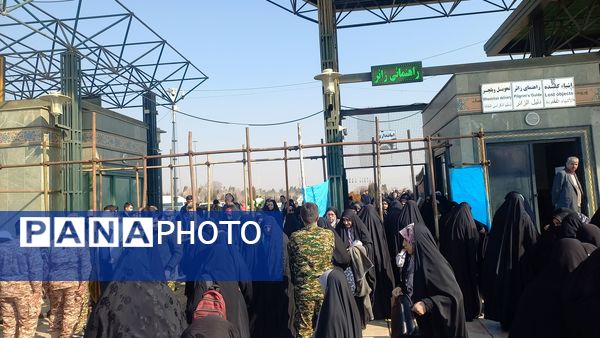 تجدید عهد و پیمان دانش‌آموزان با ارزش‌ها و آرمان‌های انقلاب اسلامی و مقاومت