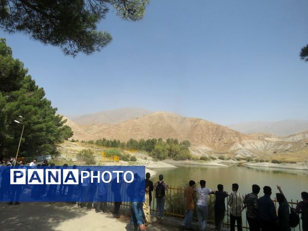 بازدید دانش آموزان پایه دهم دبیرستان شاهد ابوذر غفاری از سد اردوگاه باغرود 