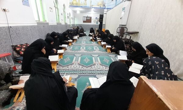 فعالیت گسترده دانش‌آموزان در ایام البیض
