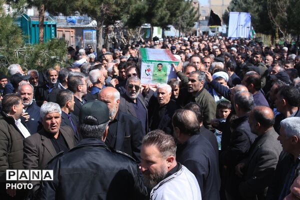 تشییع پیکر شهید سرگرد «جواد عبدی» در حملات آمریکایی - صهیونی