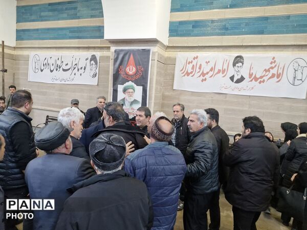 آیین تشییع پیکر معلم شهیده ندا امینی‌آذر 