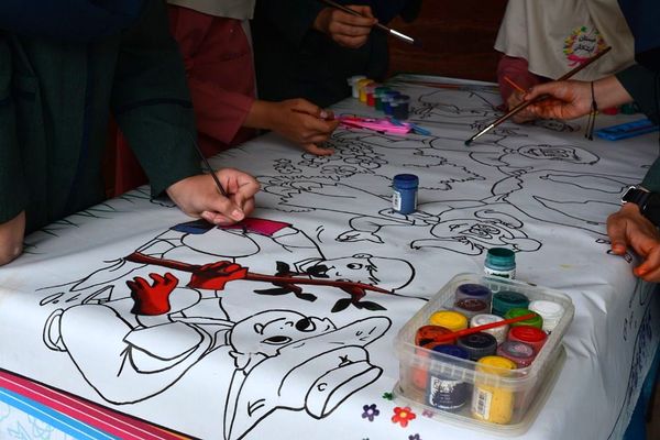 برگزاری مراسم هفته زمین پاک در بهارستان‌دو