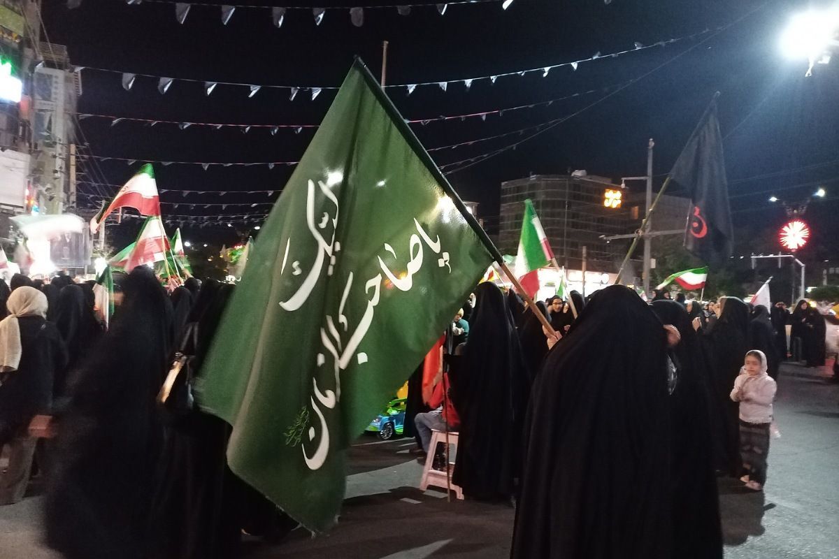 تداوم حضور در خیابان‌ها؛ رمز اتحاد و پیروزی
