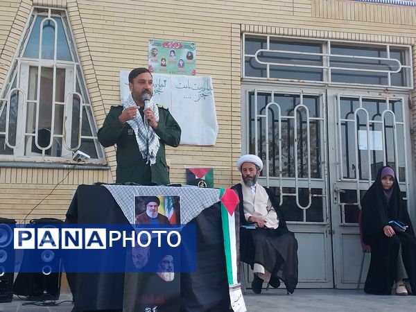 یادبود شهدای دانش‌آموز در منطقه رضویه