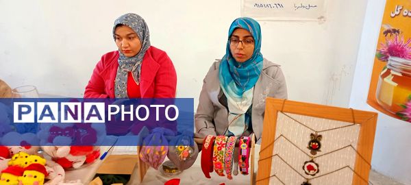 نمایشگاه انجمن خیریه ام اس در مجتمع طلای سفید بجنورد