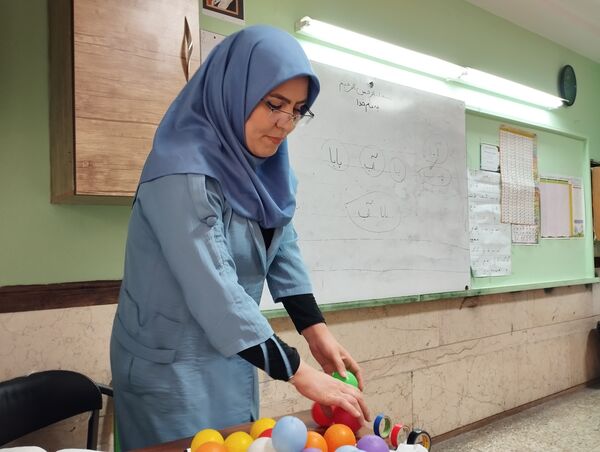 اجرای طرح حامی با حضور جهادی آموزگاران ملاردی  برای جبران ضعف درسی دانش آموزان ابتدایی 