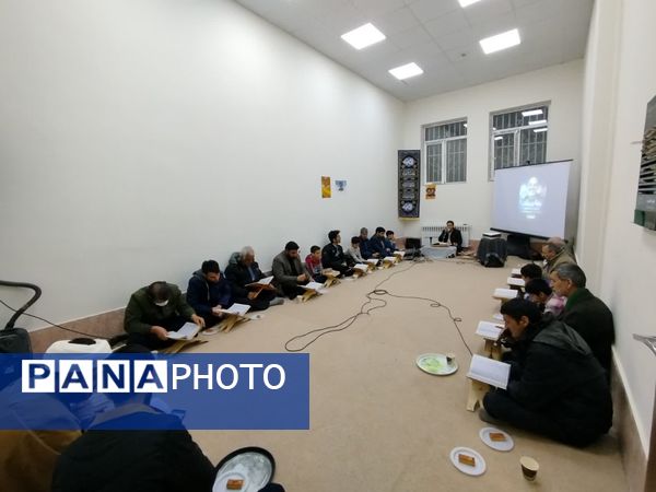 محفل انس با قرآن کریم همزمان با فرارسیدن ماه مهمانی خدا در کاشمر