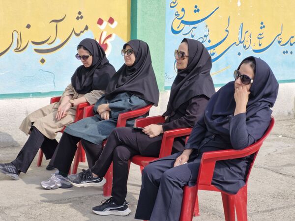 المپیاد ورزشی درون مدرسه‌ای در دبیرستان شاهد گلوگاه 