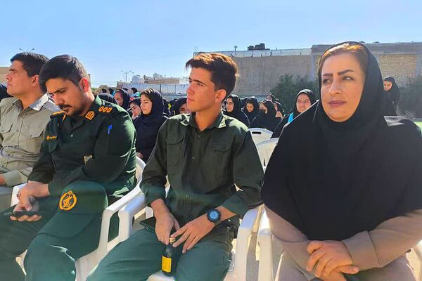 جشن مهر ایثار و نماز و بازگشایی مدارس یک مهر در دبیرستان هیأت امنایی فرهیختگان