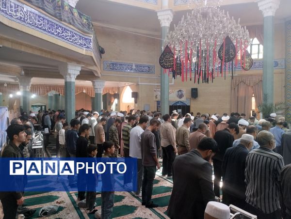 میز خدمت آموزش و پرورش باخرز در نماز جمعه