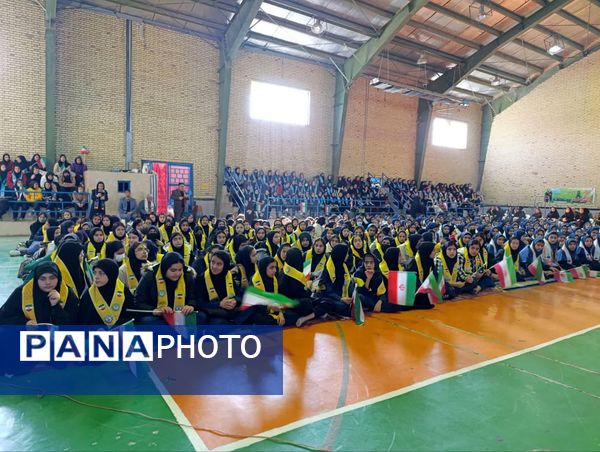 اجتماع بزرگ یاوران انقلاب، پیشتازان مقاومت در شهرستان فاروج 