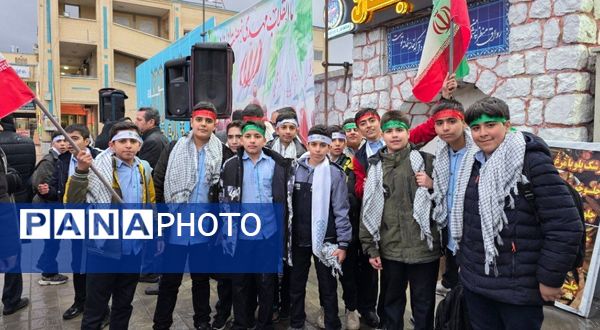 جشن نیمه شعبان در هشت نقطه از شهرکرد 