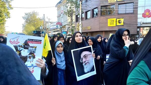 راهپیمایی ۱۳ آبان در قائمشهر