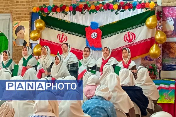 جشن پیروزی انقلاب اسلامی در مدرسه دکتر کیهانی1