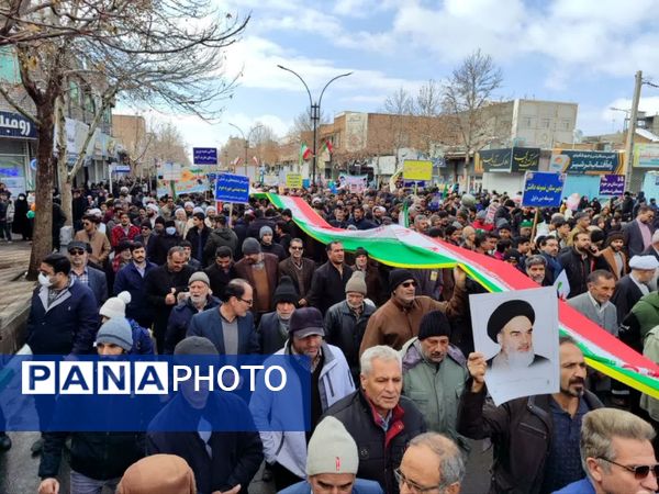 حماسه حضور مردم کاشمر در ۲۲ بهمن از قاب پانا