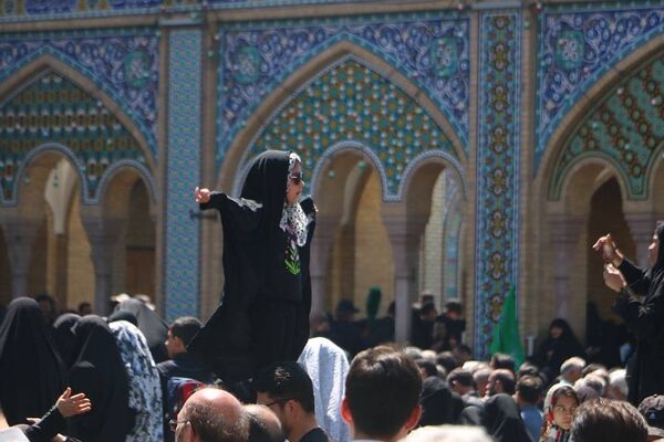 وداع با پیکر مطهر شهید حسین امیرعبدالهیان در شهرستان ری