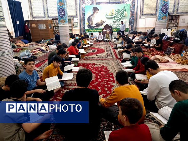 پیشتازان در ایام اعتکاف