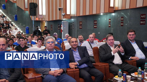 اختتامیه المپیاد جهانی فیزیک در اصفهان