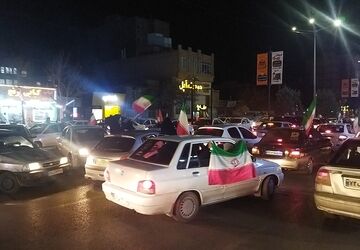 رژه خودرویی مردم نیشابور