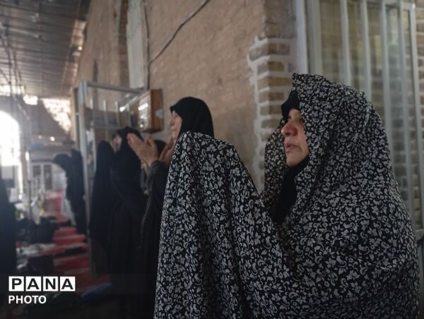 قاب پانا میزبان نماز جمعه مسجد جامع نیشابور