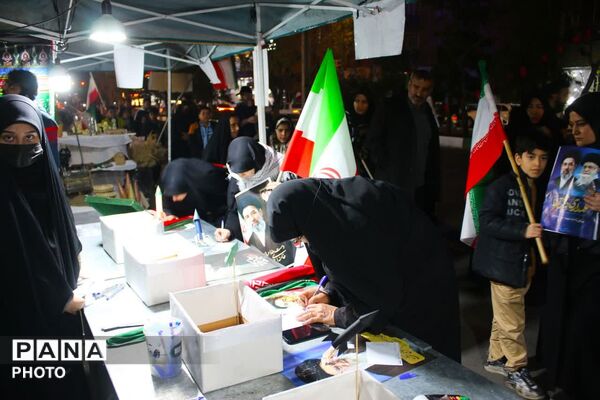 حضور دهه نودی‌ها در اجتماعات شبانه قم