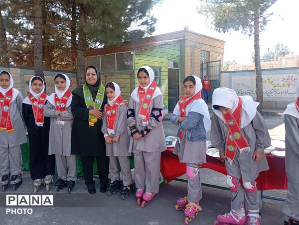 المپیاد ورزشی درون مدرسه ای در فاروج 