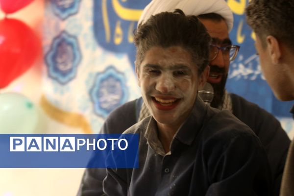 جشن بزرگ نیمه‌شعبان و آغاز دهه فجر در هنرستان شیخ‌الرئیس 