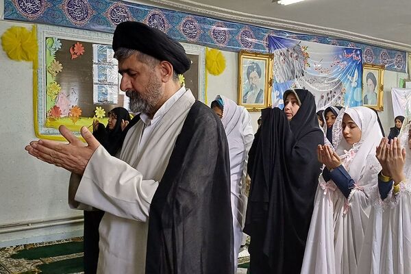 افتتاحیه طرح مصباح الهدی در مدرسه لاله‌های انقلاب شهرستان ورامین
