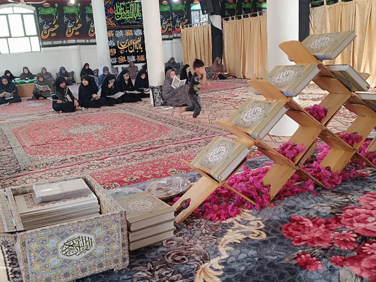 حسینیه‌ قمربنی‌هاشم‌(ع) در فراق‌یار و همراهانش به سوگ نشست