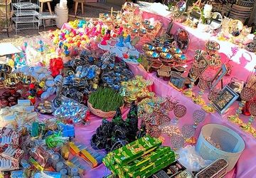جاذبه‌های رنگارنگ مغازه‌ها در روزهای پایانی سال در شهرکرد