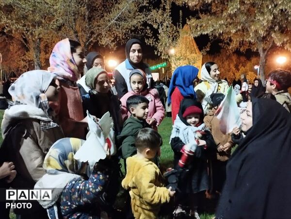 ای چراغ عرشیان، خورشید رخسار شما