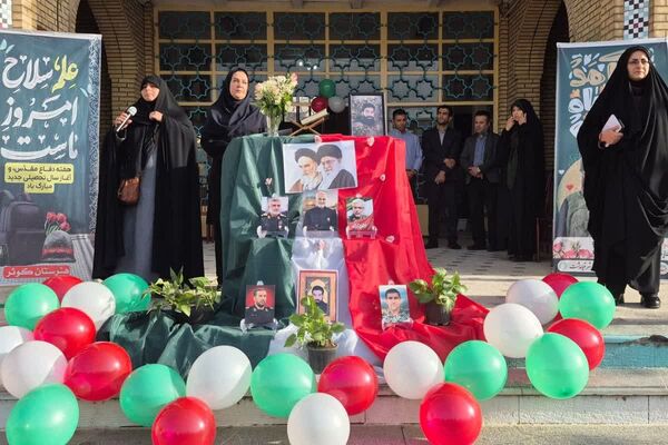 بهار دانش در هنرستان کوثر شهر قیامدشت