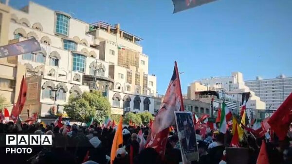 وداعِ باشکوه در مشهد؛ آخرین سفرِ رهبر شهید