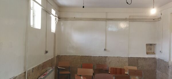 بازسازی و شاداب سازی مدارس توسط دانش آموزان در شهرستان خانمیرزا