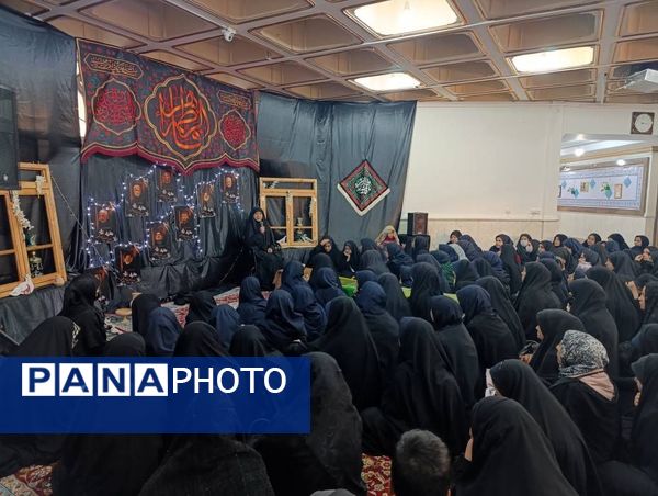 مراسم استقبال از شهید گمنام در دبیرستان دخترانه امام رضا(ع) واحد ۱۲ مشهد