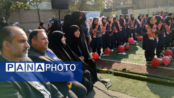 برگزاری همایش دانش‌آموزان پیشتاز منطقه ۱۰