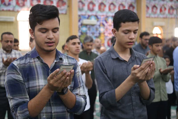 نماز عید فطر در اهرم