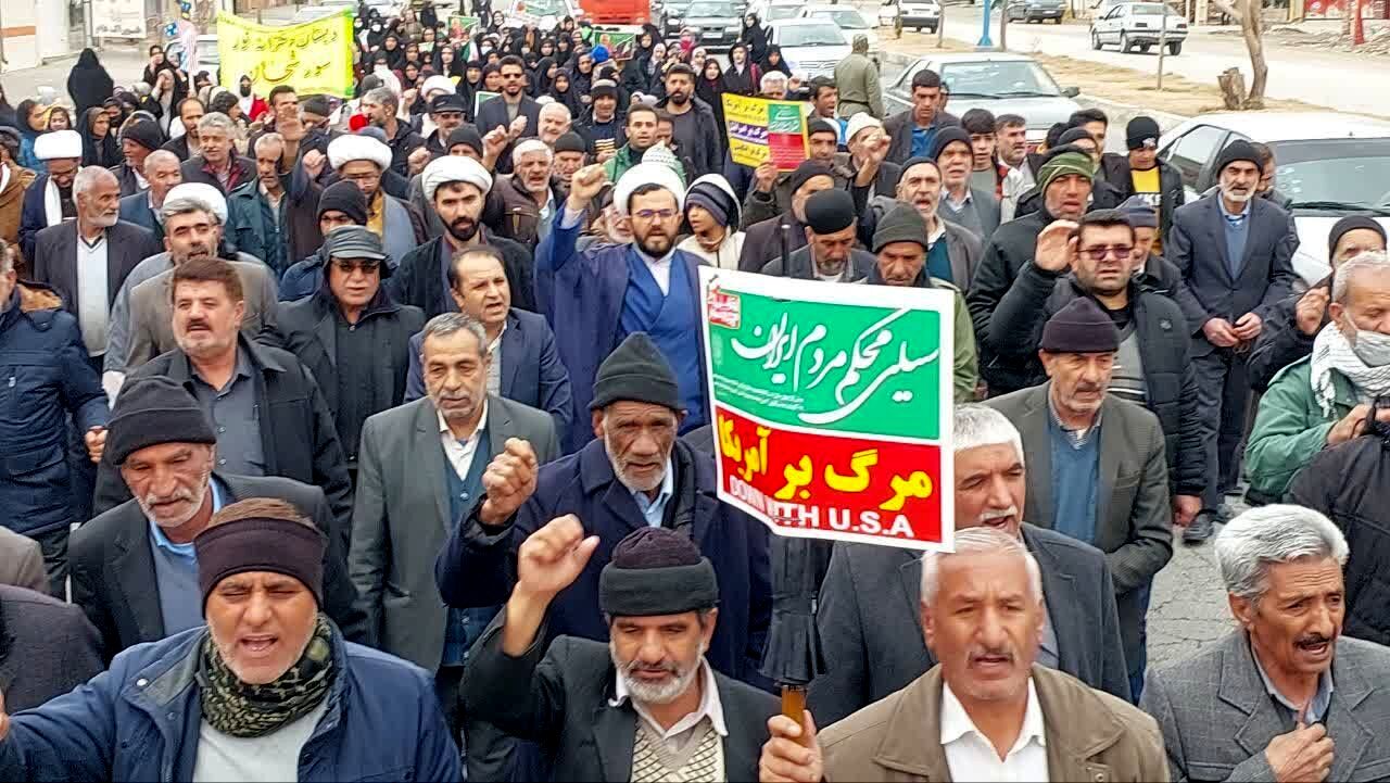 قاب‌هایی از فریاد وحدت سورشجانی‌ها در بیست و دوم بهمن ماه