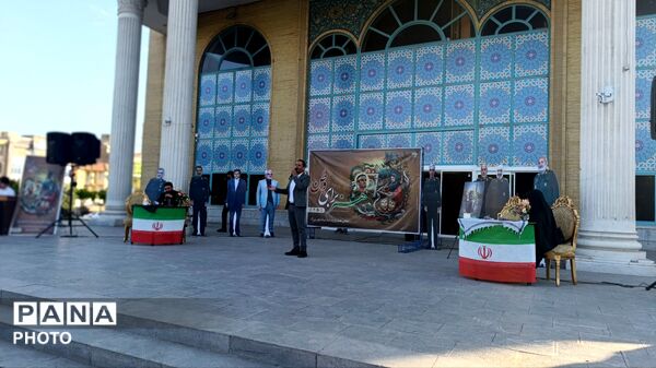 گردهمایی اهالی فرهنگ و هنر در فرهنگسرای سیمرغ نیشابور 