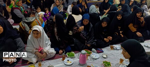  ضیافت افطاری در مسجد چهارده معصوم الغدیر