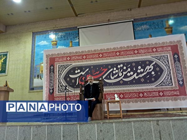 تکریم سلامت زائران اربعین در قائمشهر