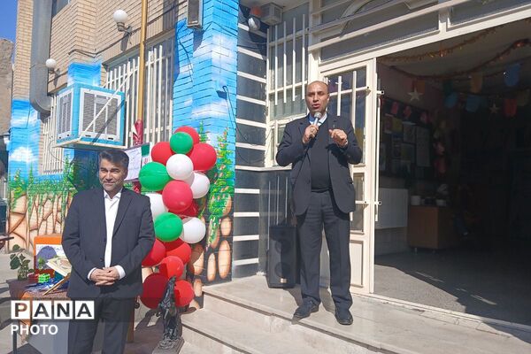 بازارچه کارآفرینی در دبیرستان حجاب